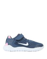 NIKE Low Sneakers & Tennisschuhe